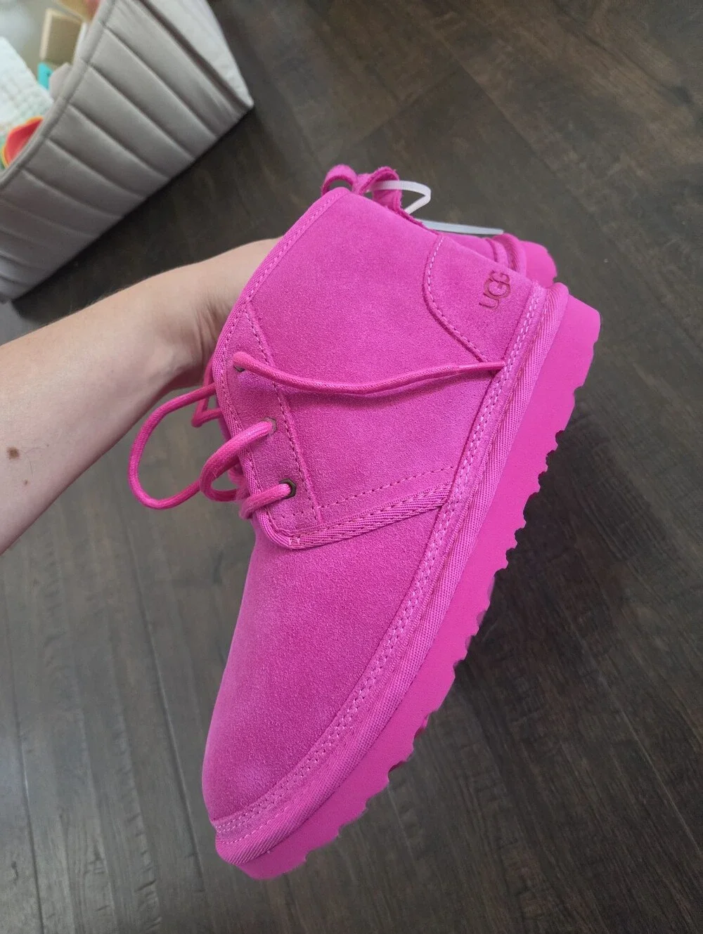 UGG Neumel Hot Pink Suede Boots Youth 6 / Women’s 8 New Without Box